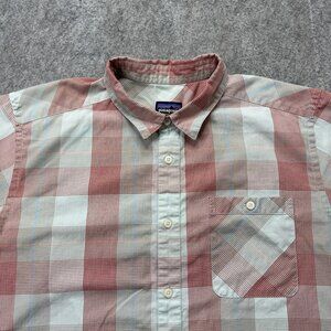 Patagonia Go-To Shirt Men L Red Gray Plaid Short Sleeve 52691